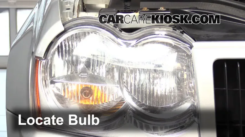 2007 Jeep Grand Cherokee Laredo 3.7L V6 Lights Highbeam (replace bulb)